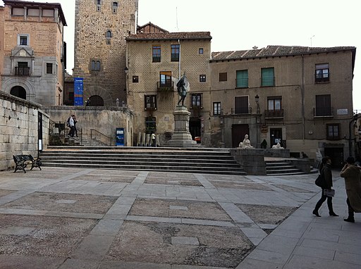 Plaza Medina Del Campo