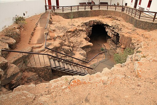 Cueva del Llano