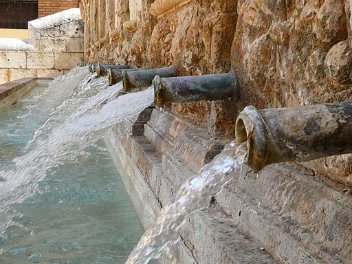 Fuente de los Veinte Caños
